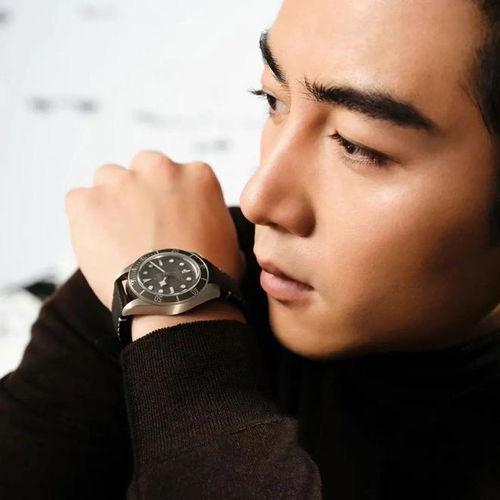 娱乐圈八卦最新爆料许凯,娱乐圈新晋小生情史再掀波澜 第2张 娱乐圈八卦最新爆料许凯,娱乐圈新晋小生情史再掀波澜 第2张